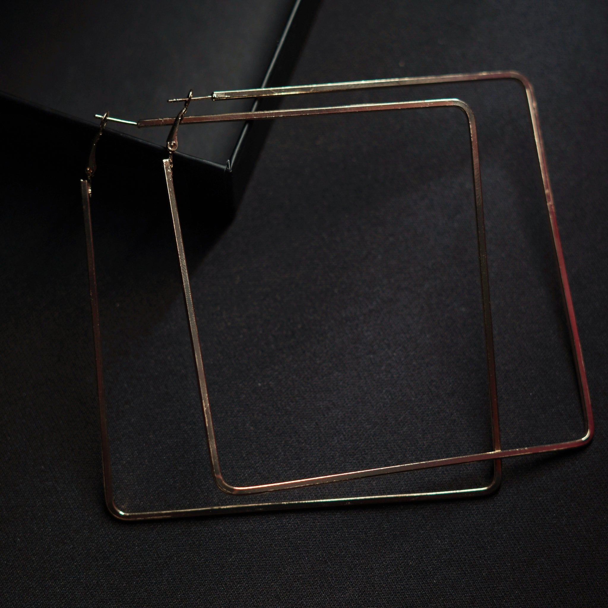 Senflora Exclusive Launch Oversized Earring