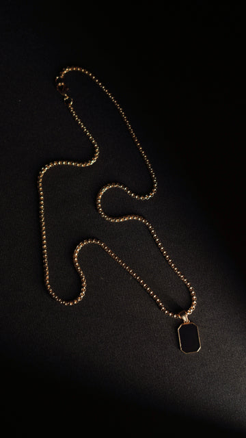 Senflora Elegant Boss Lady Pendant